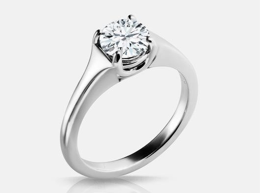white_gold_solitaire_engagement_ring