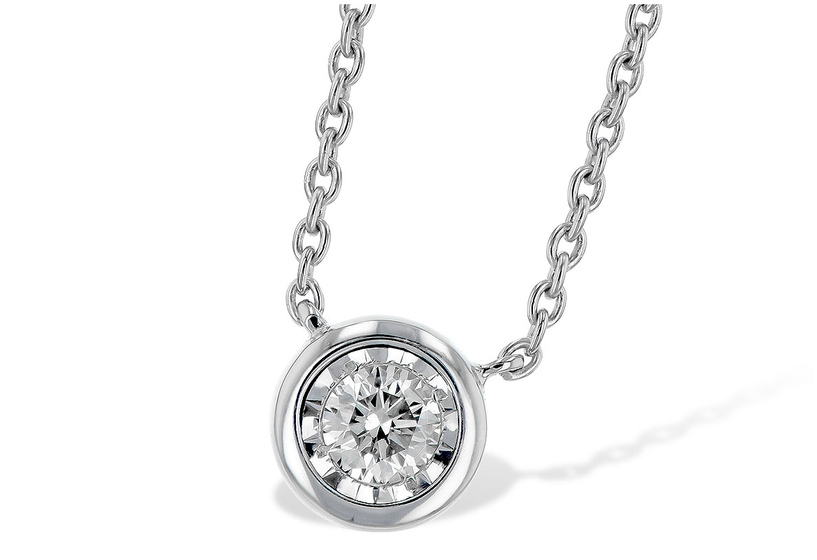 diamond pendant, diamond necklace, kluh jewelers